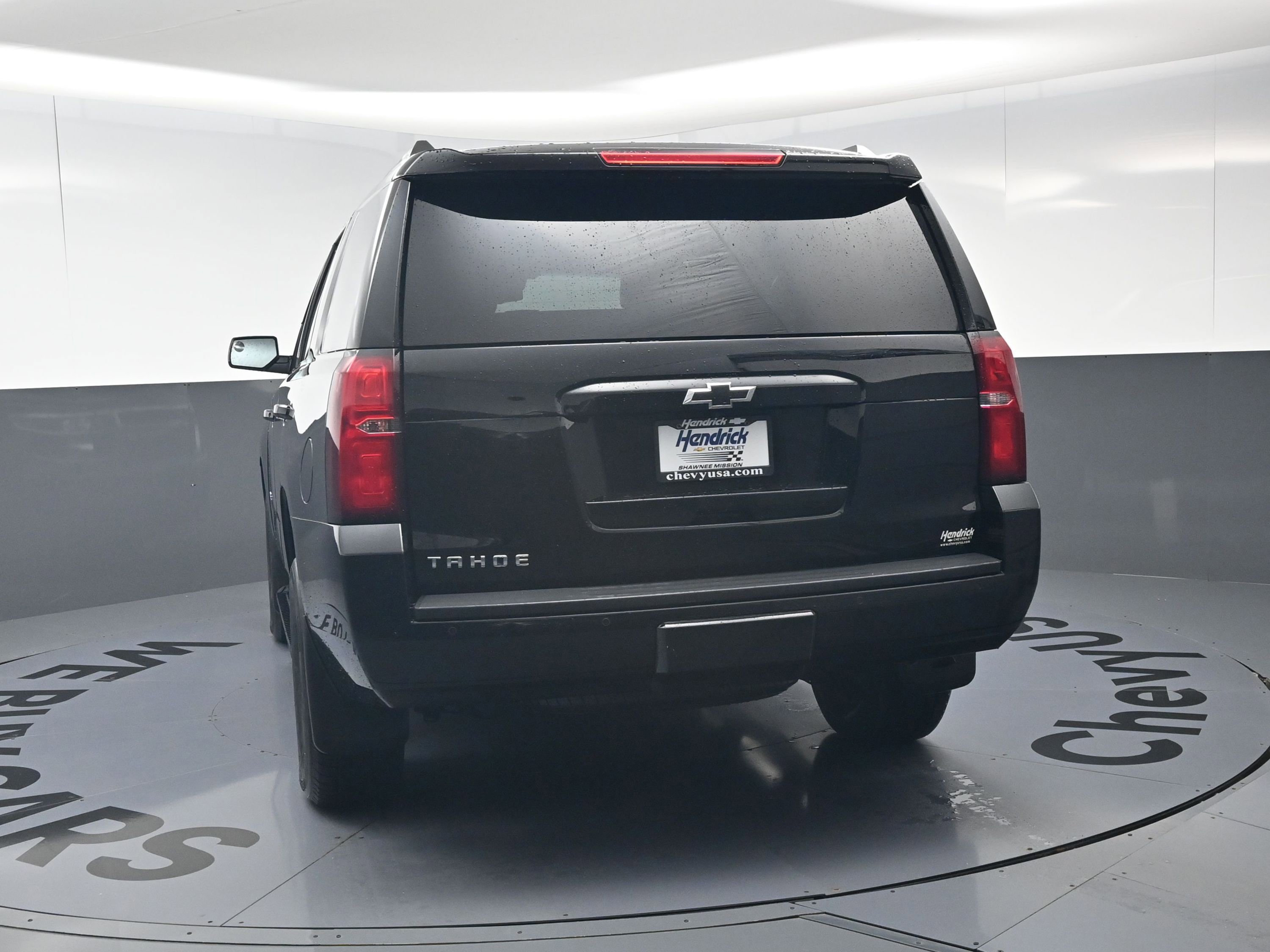 Used 2019 Chevrolet Tahoe LS w/ Enhanced Driver Alert Package AWD/4WD image 8