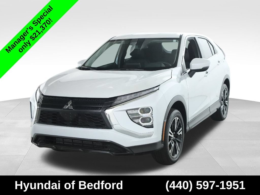 Used 2025 Mitsubishi Eclipse Cross SE AWD/4WD image 3