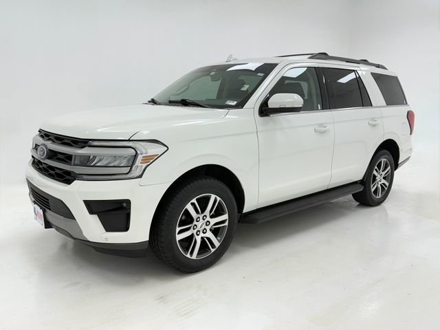 Used 2023 Ford Expedition XLT RWD image 5
