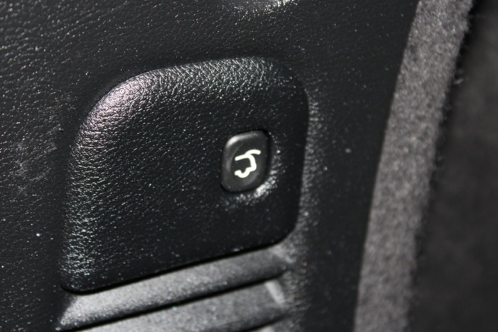 Used 2025 Dodge Durango GT RWD image 18