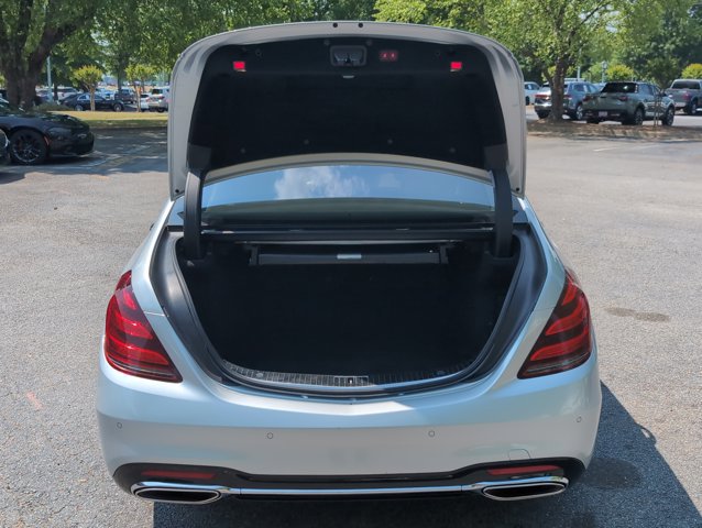 Used 2019 Mercedes-Benz S 560 Sedan w/ AMG Line Exterior image 7