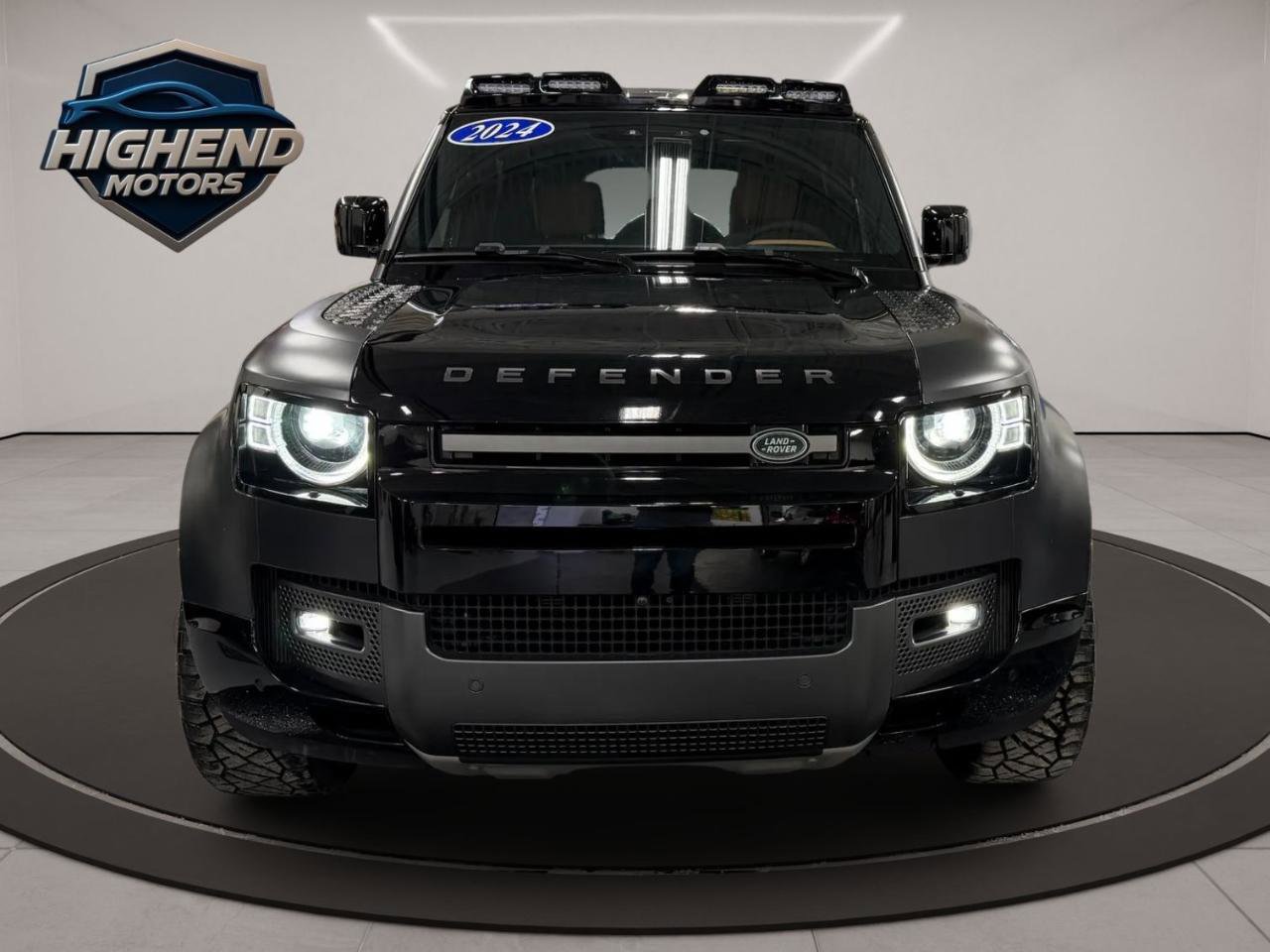 Used 2024 Land Rover Defender 110 Carpathian Edition image 9