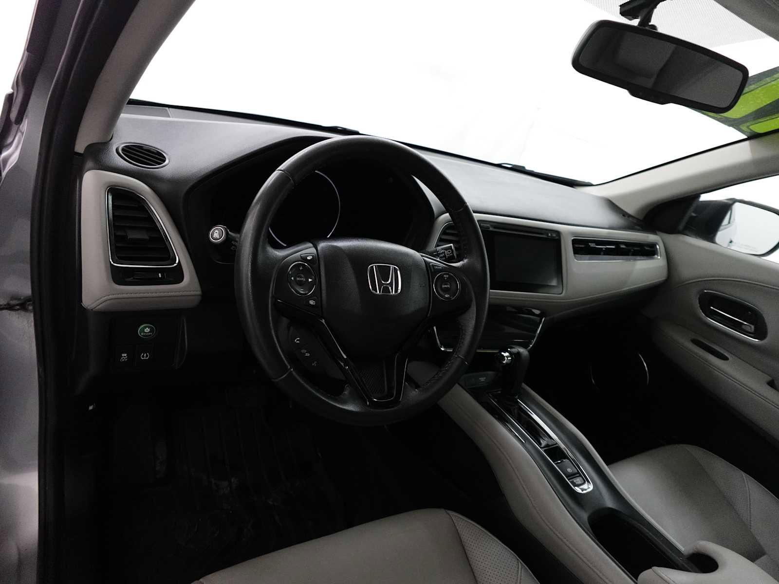 Used 2017 Honda HR-V EX-L image 15