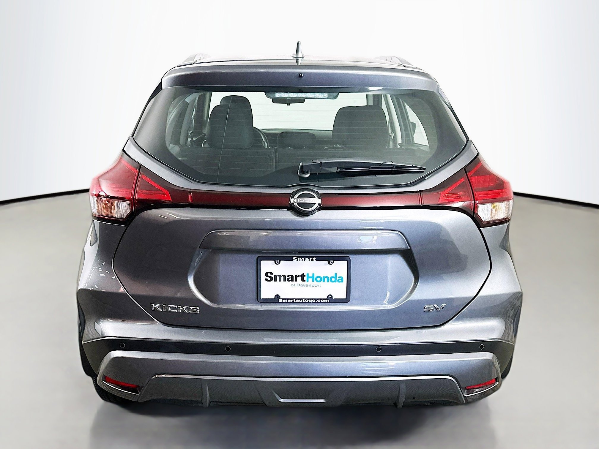 Used 2023 Nissan Kicks SV image 6