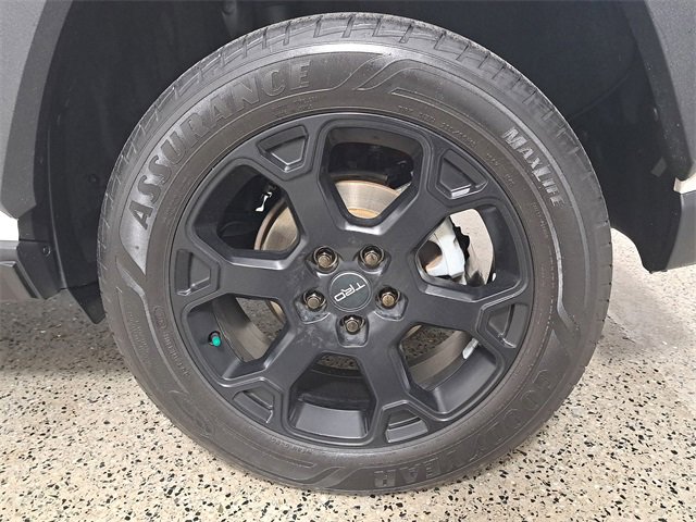 Used 2021 Toyota RAV4 TRD Off-Road image 8