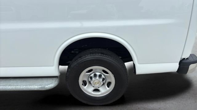 Used 2024 Chevrolet Express 2500 w/ Driver Convenience Package RWD image 37