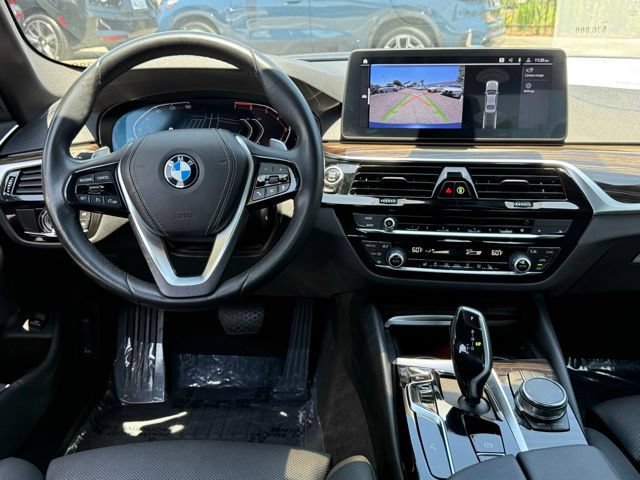 Certified 2023 BMW 530i w/ Convenience Package RWD image 32