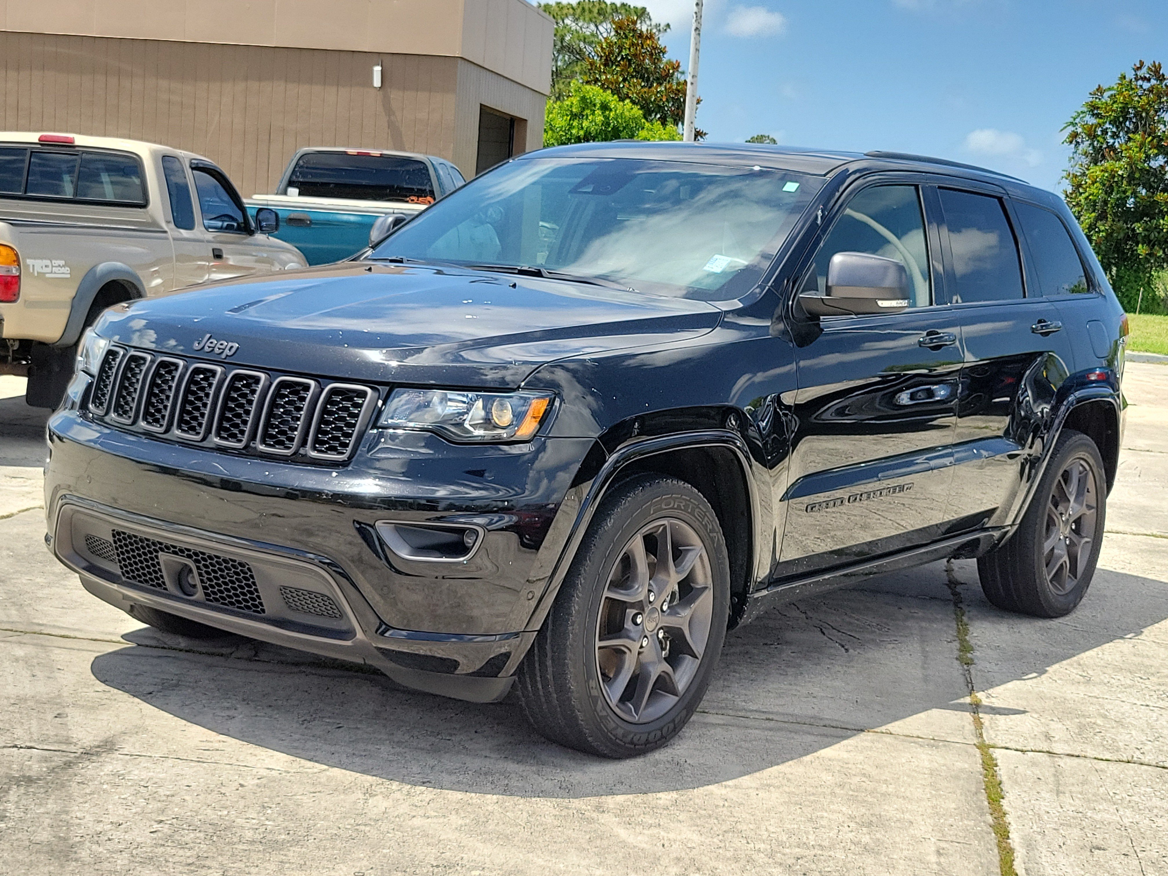 Used 2021 Jeep Grand Cherokee Limited w/ Quick Order Package 28K 80th RWD image 2