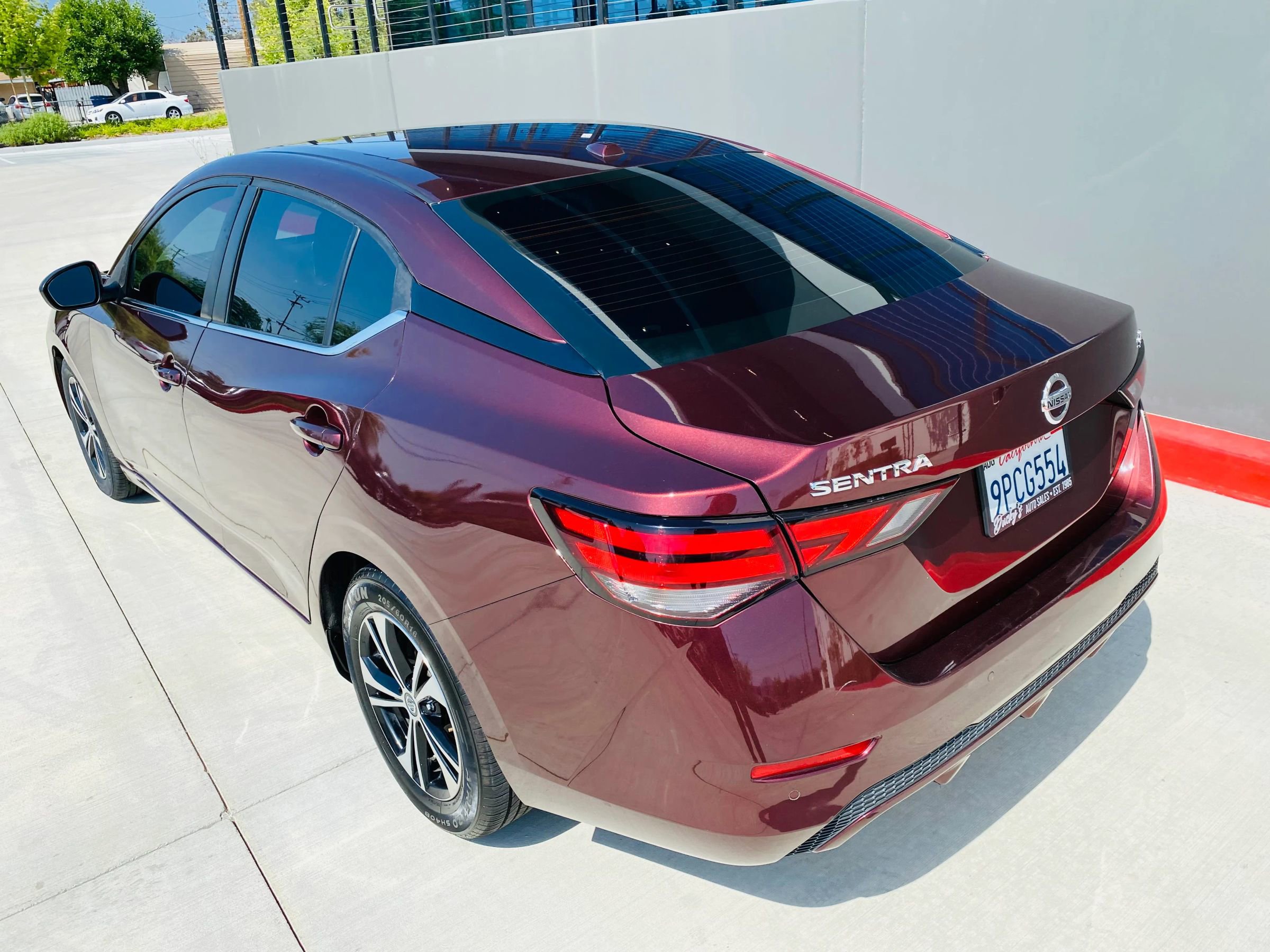 Used 2022 Nissan Sentra SV FWD image 33