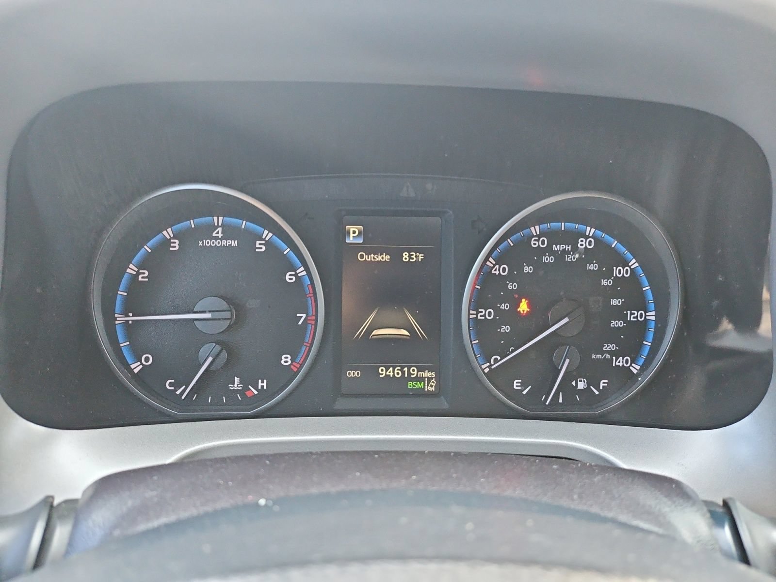 Used 2018 Toyota RAV4 XLE AWD/4WD image 25