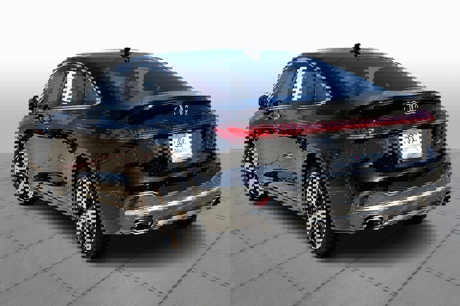 Used 2025 Audi A5 Premium w/ Convenience Package image 11