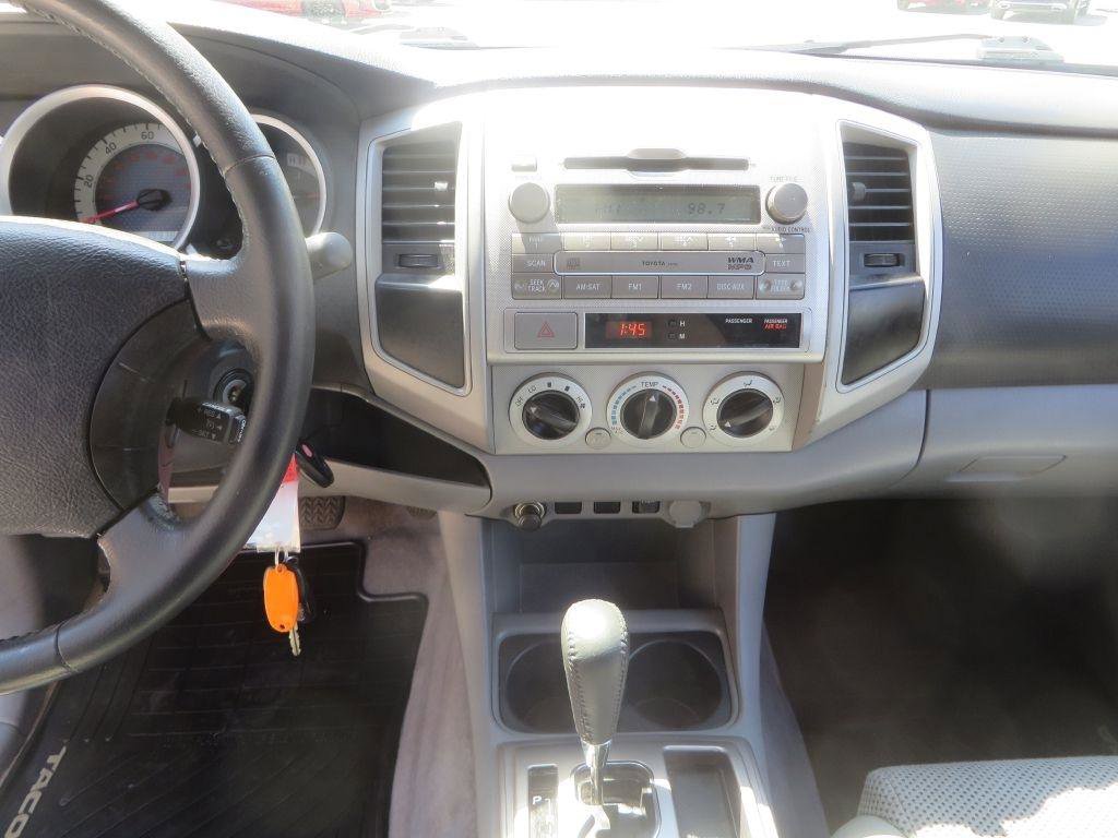 Used 2011 Toyota Tacoma PreRunner w/ TRD Off-Road Pkg RWD image 17
