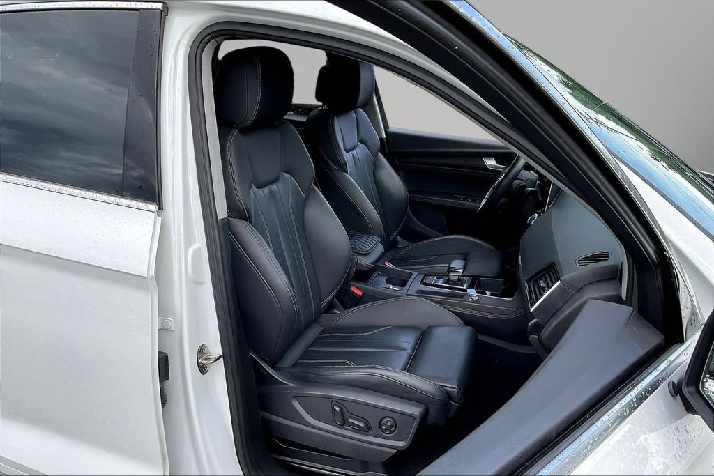 Used 2024 Audi Q5 2.0T Premium Plus AWD/4WD image 29