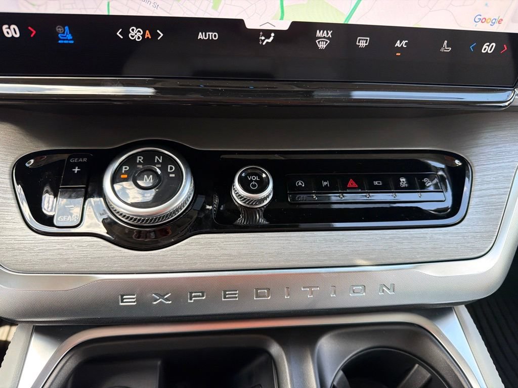 New 2027 Ford Expedition Platinum AWD/4WD image 5