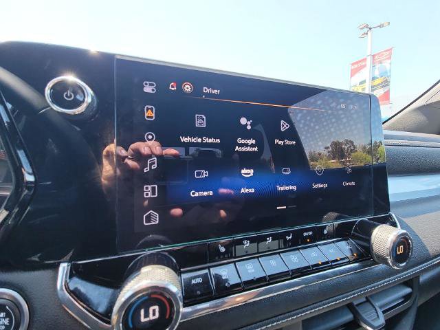 Used 2023 Chevrolet Colorado LT w/ LT Convenience Package II RWD image 13