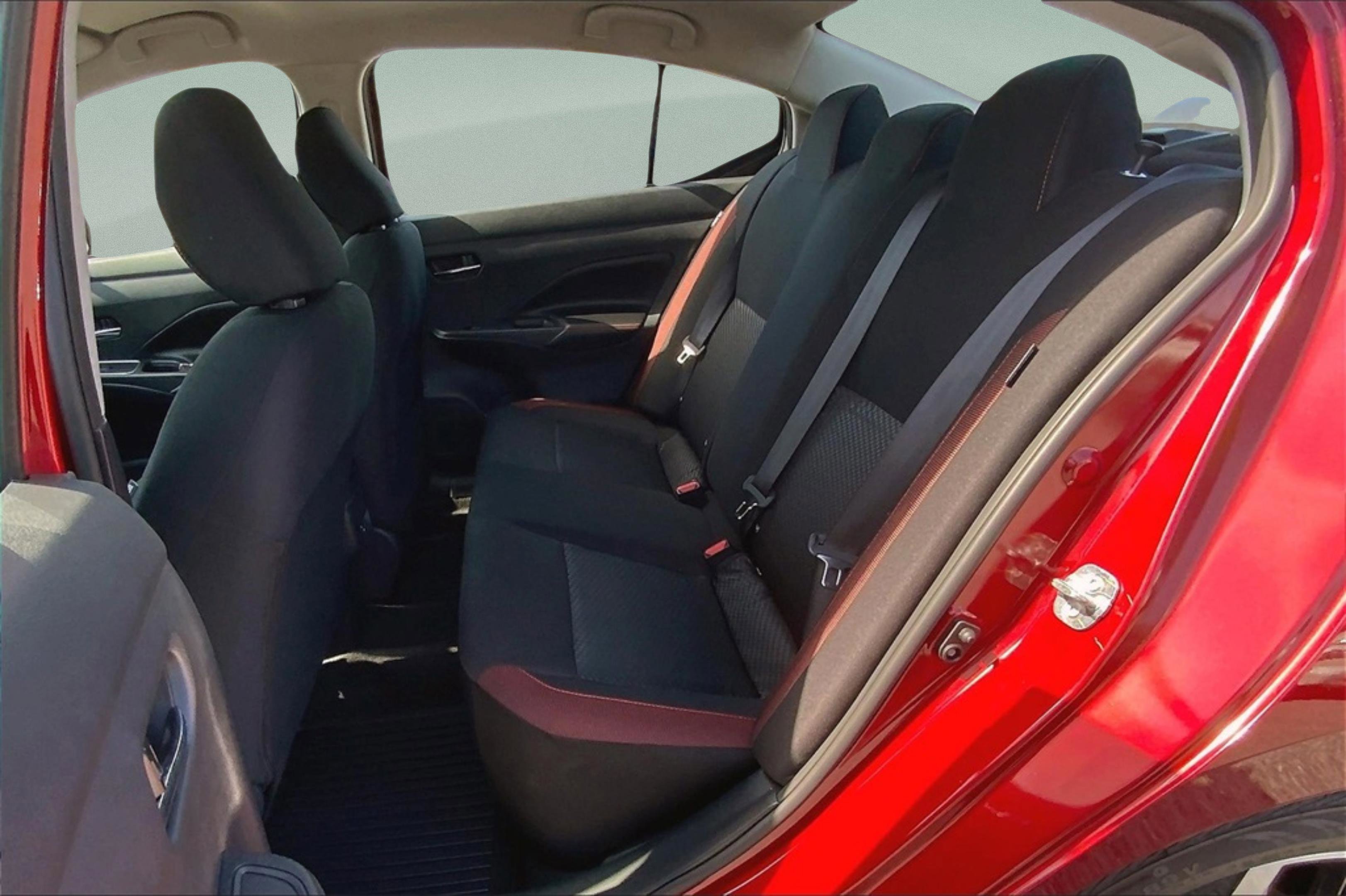 New 2025 Nissan Versa SR w/ Trunk Package image 11