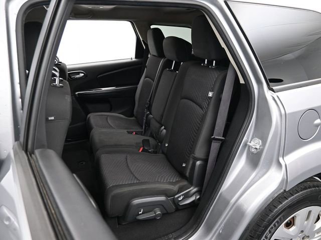 Used 2018 Dodge Journey SE w/ Popular Equipment Group image 25