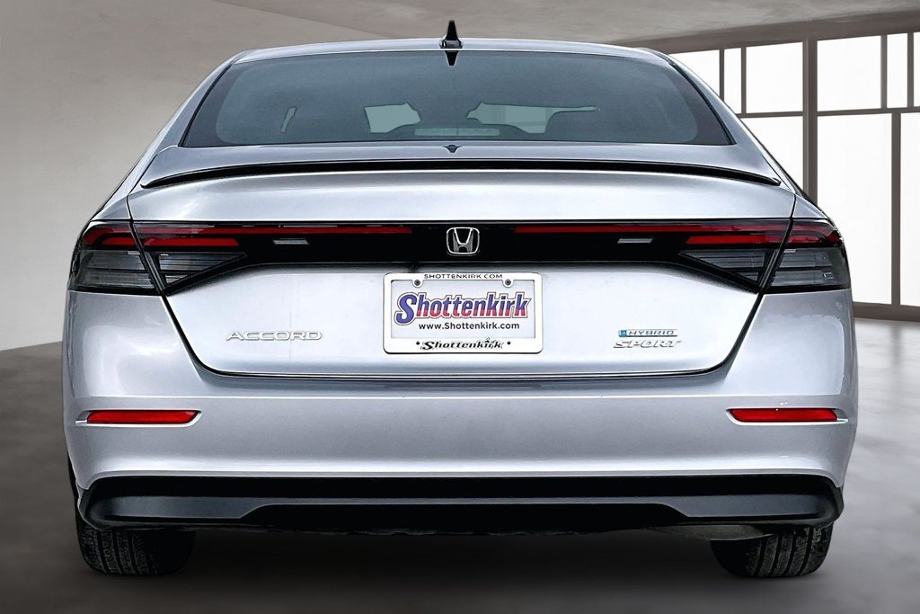 Certified 2025 Honda Accord Sport image 5