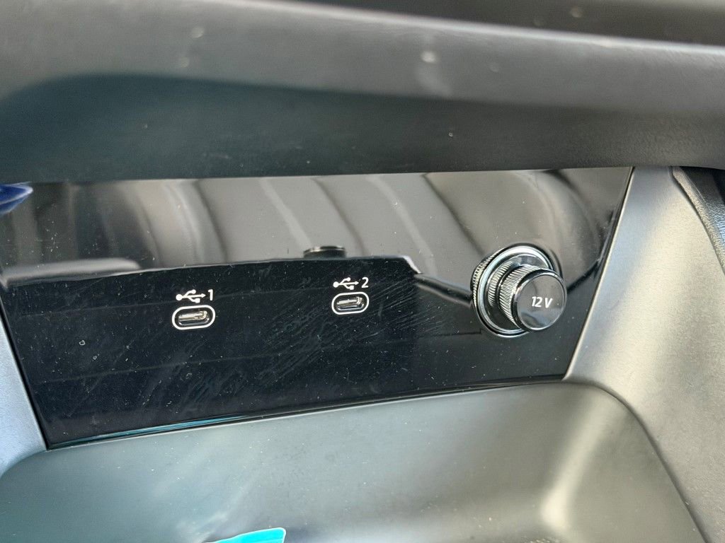 Certified 2025 Audi Q6 e-tron Premium Plus w/ Premium Plus image 28