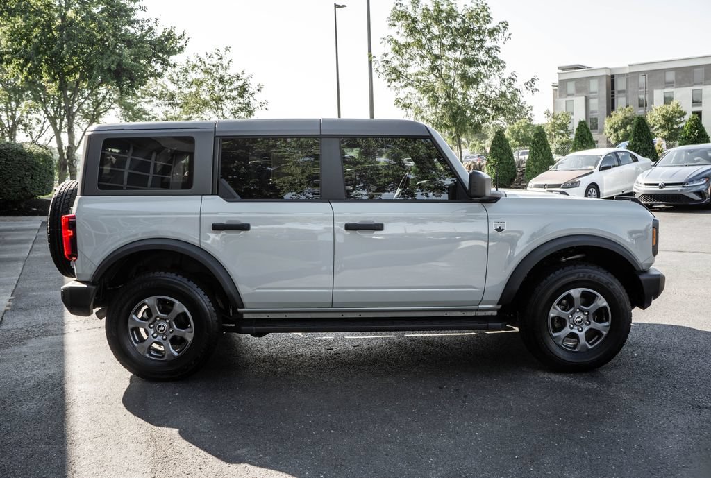 Used 2024 Ford Bronco Big Bend AWD/4WD image 3