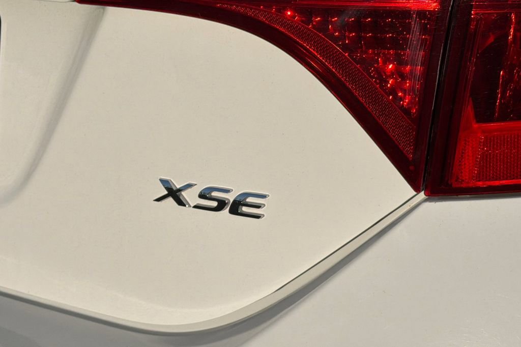 Used 2018 Toyota Corolla XSE w/ Carpet Mat Package (TMS) image 24