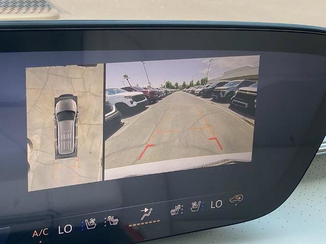 Used 2026 Buick Enclave Avenir w/ Super Cruise Package FWD image 11