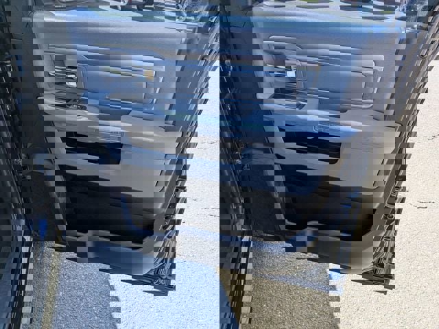 Used 2020 RAM 1500 Classic Warlock w/ Electronics Group image 25