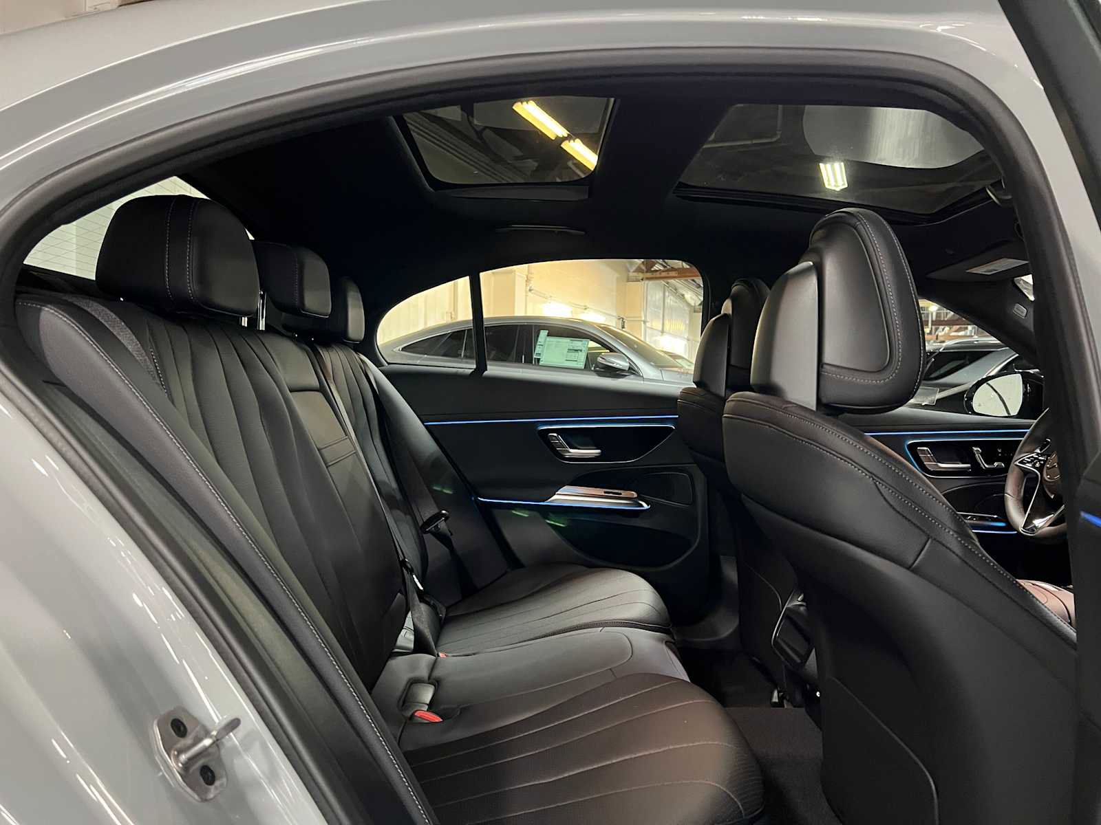 New 2026 Mercedes-Benz E 350 4MATIC Sedan image 13