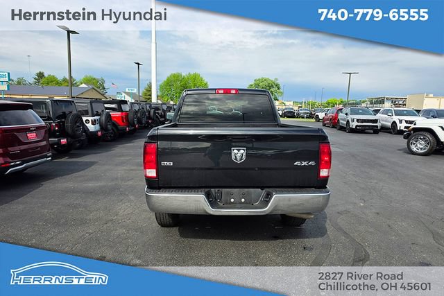 Used 2024 RAM 1500 Classic SLT AWD/4WD image 24