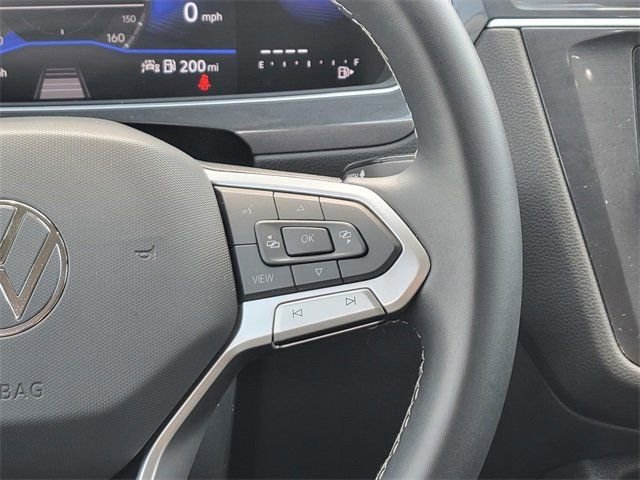 Used 2024 Volkswagen Tiguan Wolfsburg Edition image 29