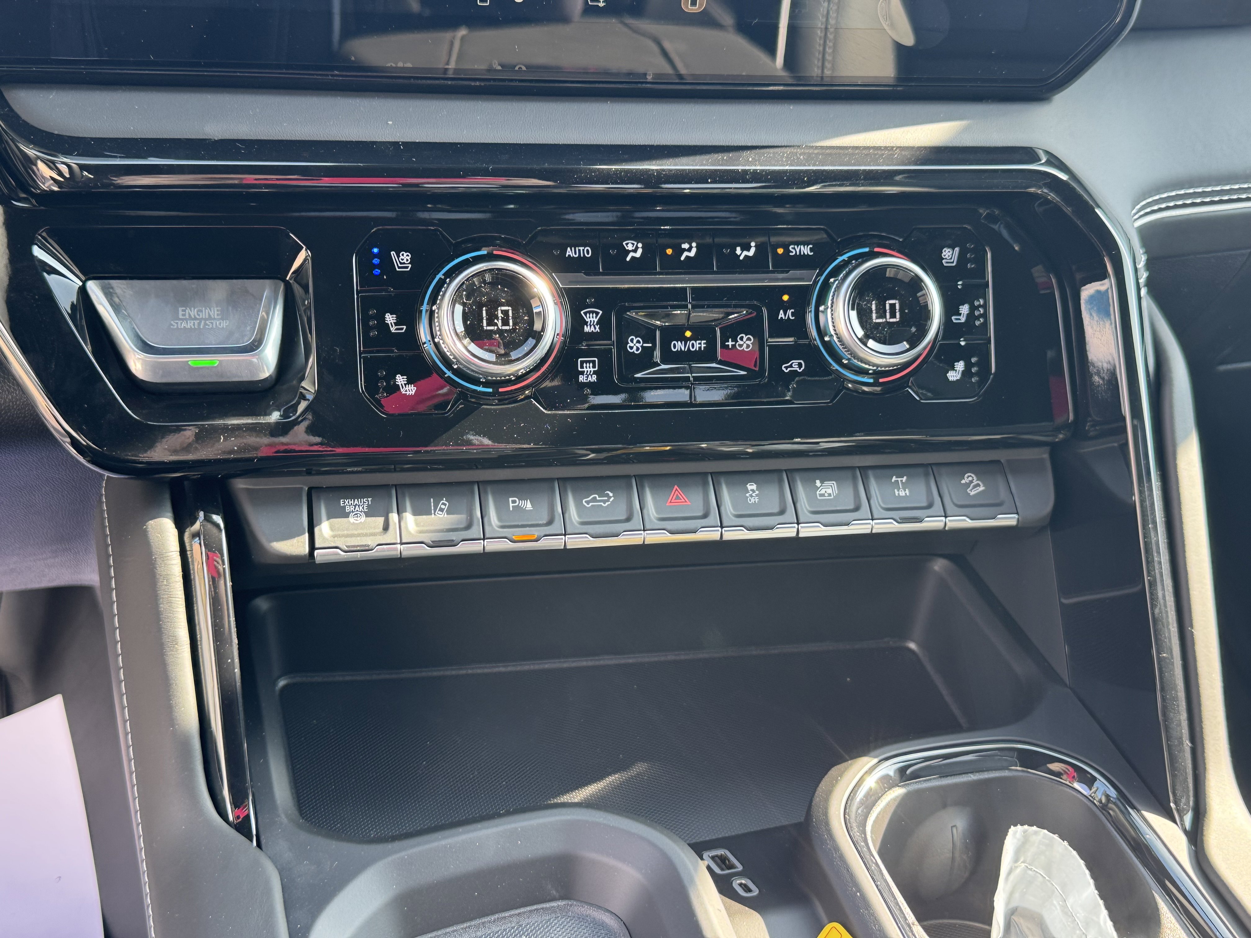 New 2026 GMC Sierra 2500 AT4X image 18