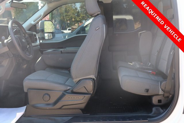 Used 2024 Ford F350 XL w/ Camper Package image 10