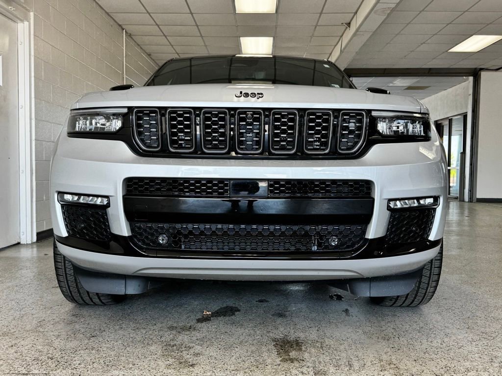 Certified 2024 Jeep Grand Cherokee L Summit image 5