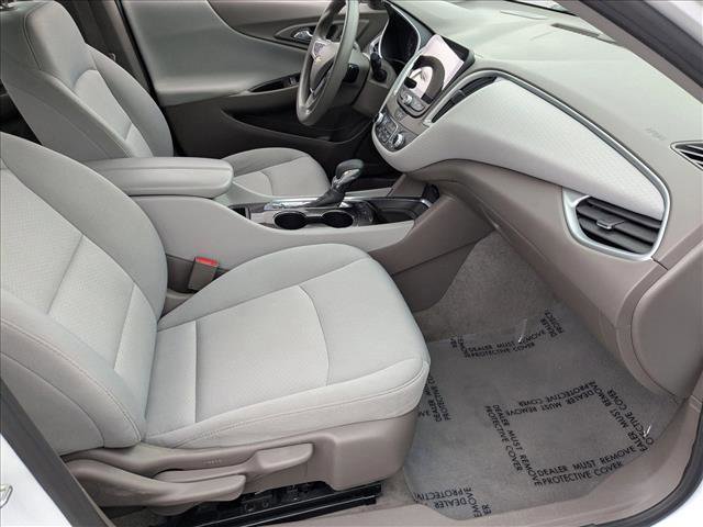 Used 2024 Chevrolet Malibu LT image 19