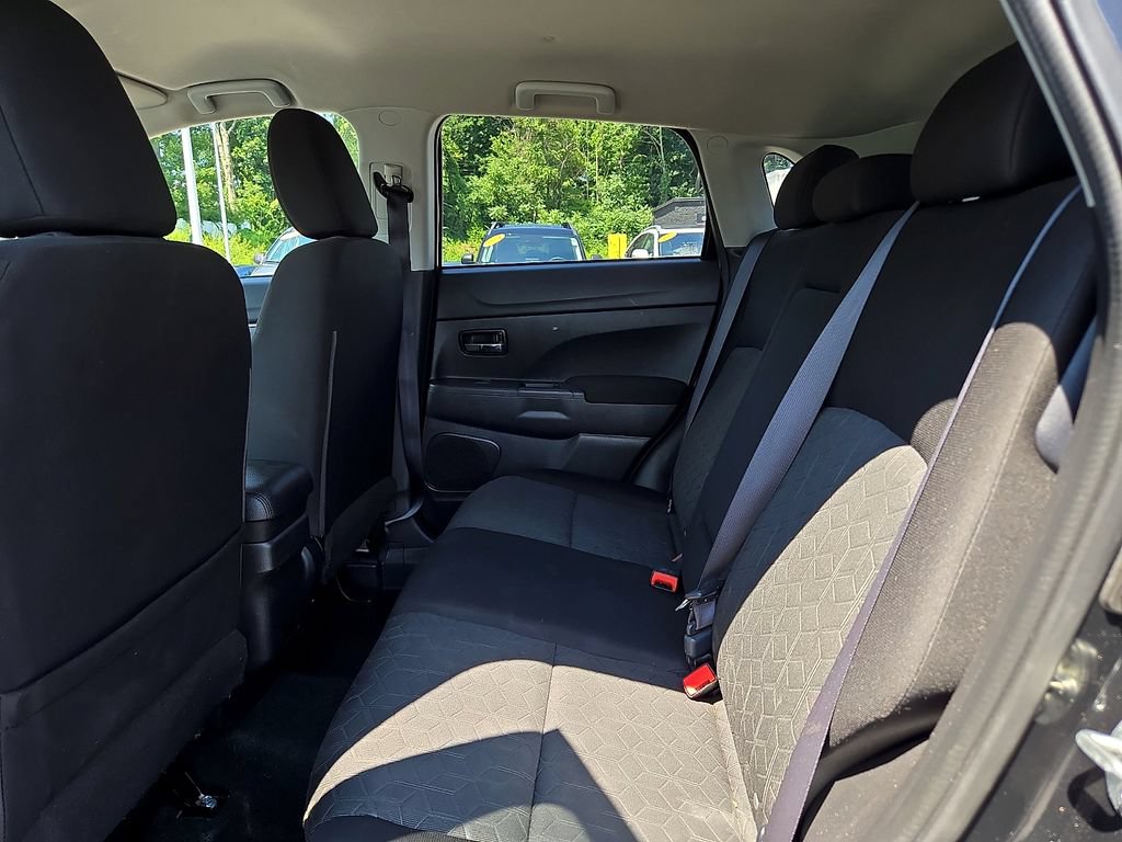Used 2023 Mitsubishi Outlander Sport AWD image 12