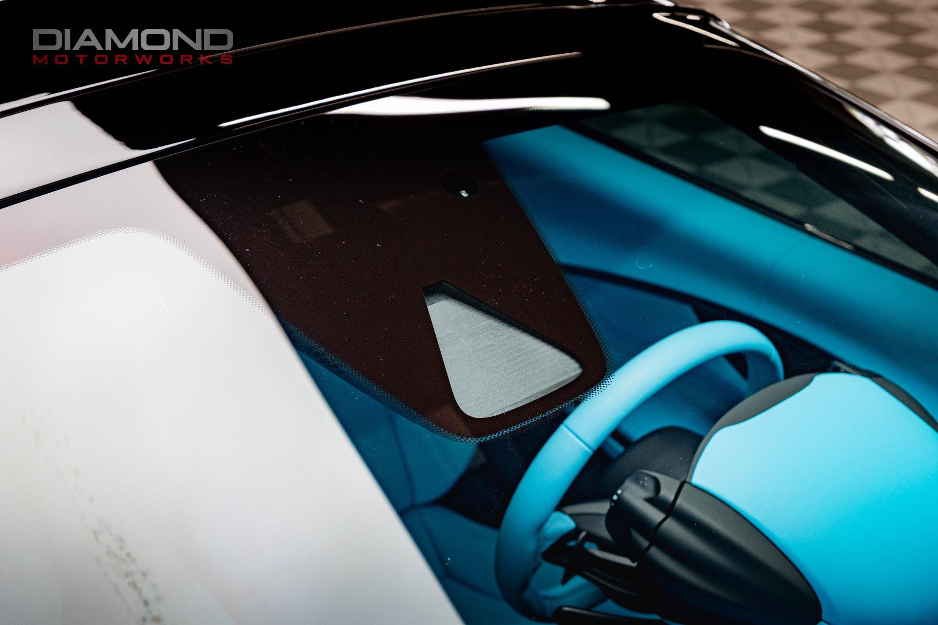 Used 2026 McLaren Artura Spider RWD image 69