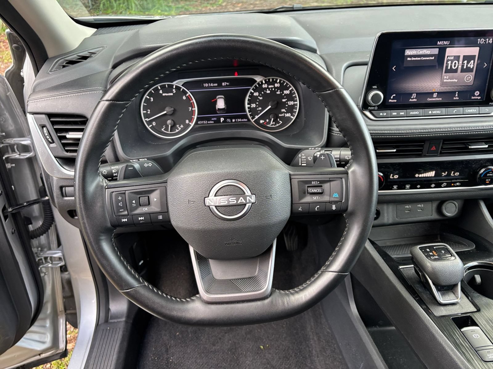 Used 2025 Nissan Rogue SV AWD/4WD image 28