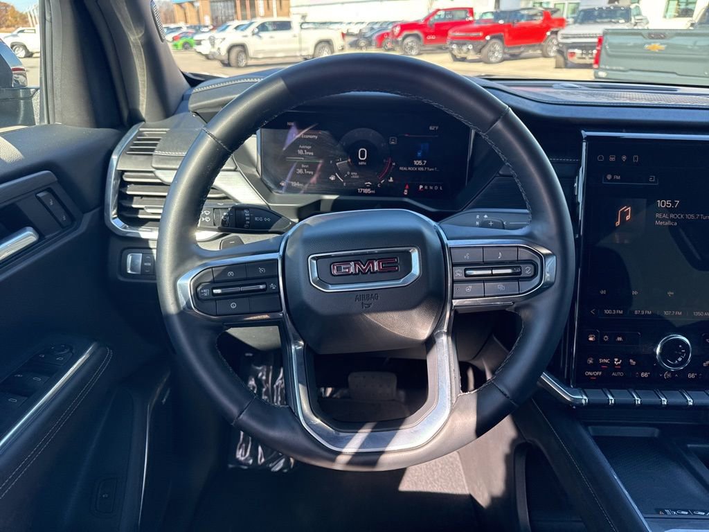 Used 2025 GMC Acadia Elevation image 14