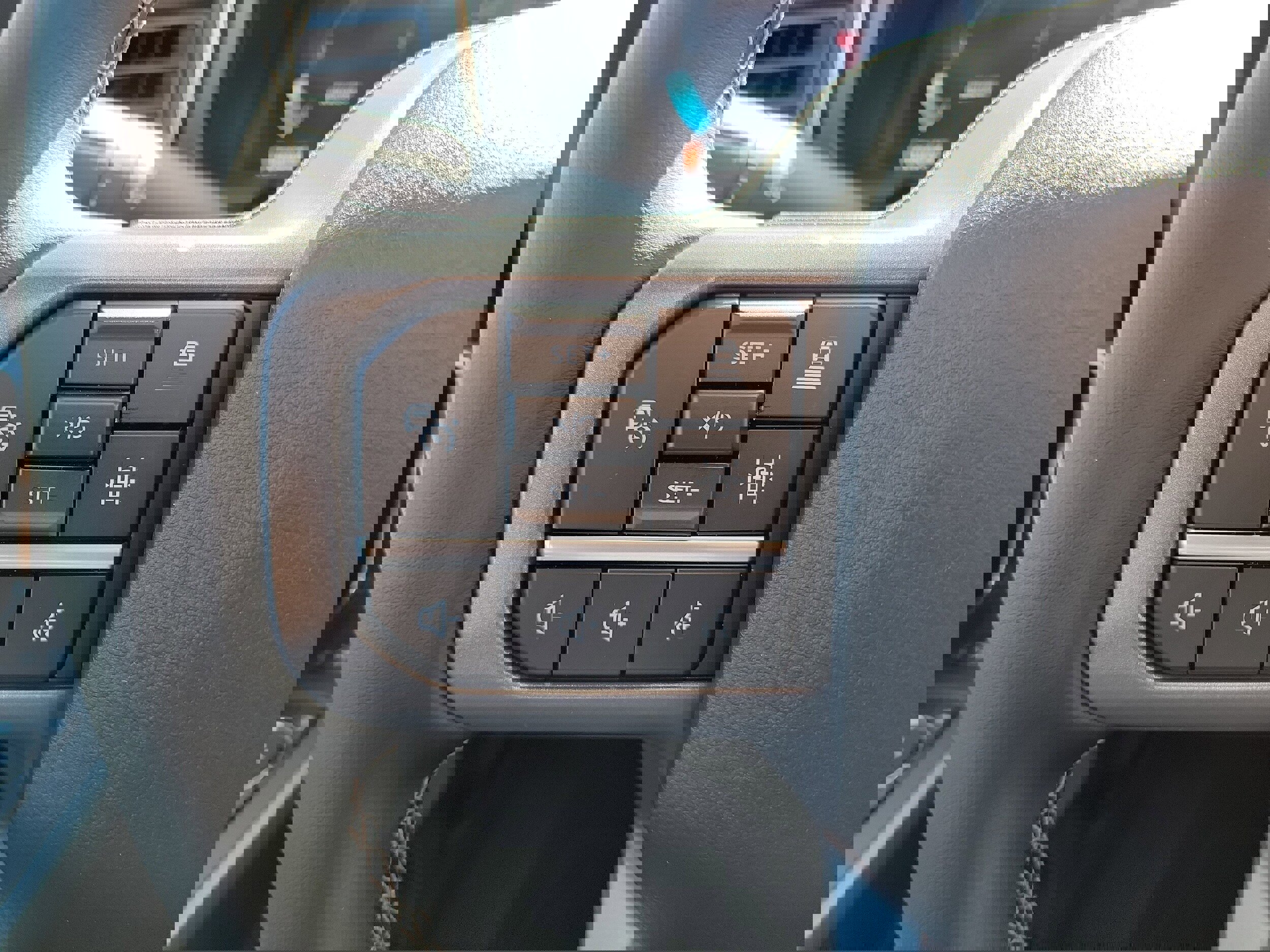 New 2026 Ford F250 Lariat w/ Lariat Ultimate Package image 32