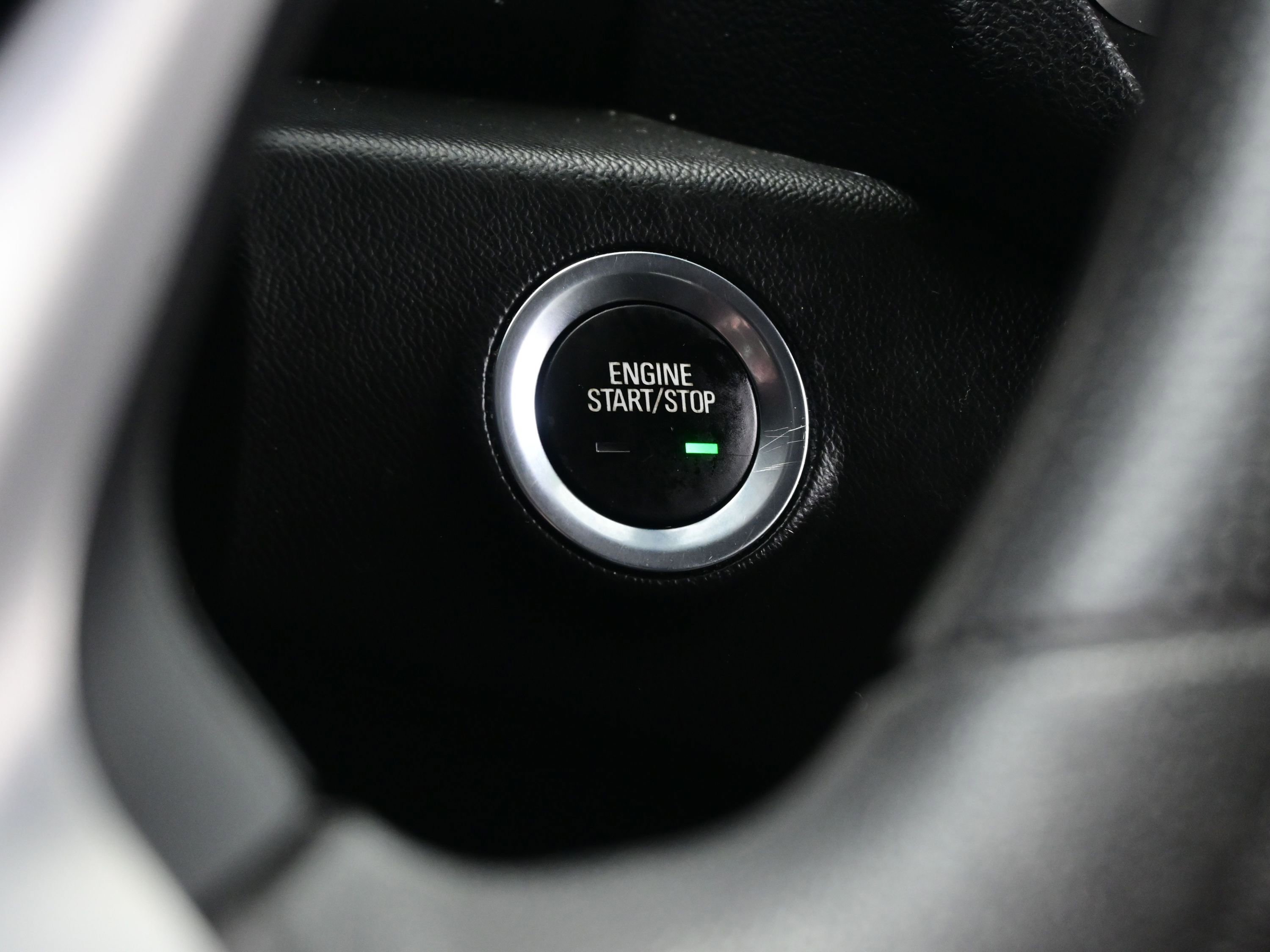 Used 2022 GMC Terrain SLE w/ Driver Convenience Package image 22