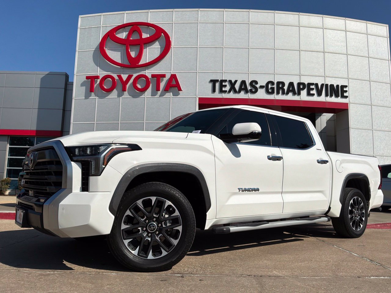 Used 2023 Toyota Tundra Limited RWD image 2