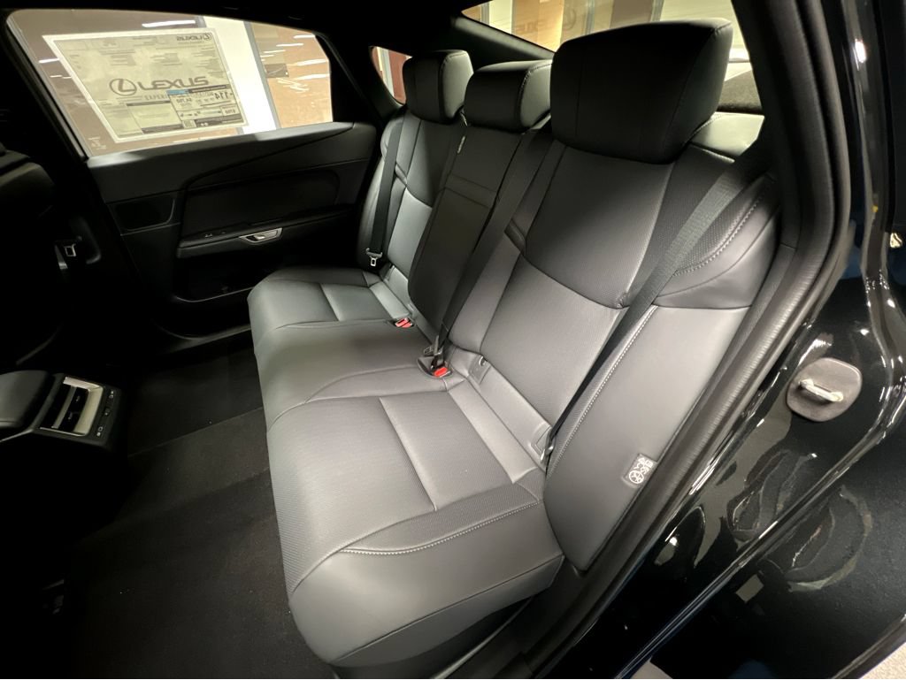 New 2026 Lexus ES 500e AWD/4WD image 20