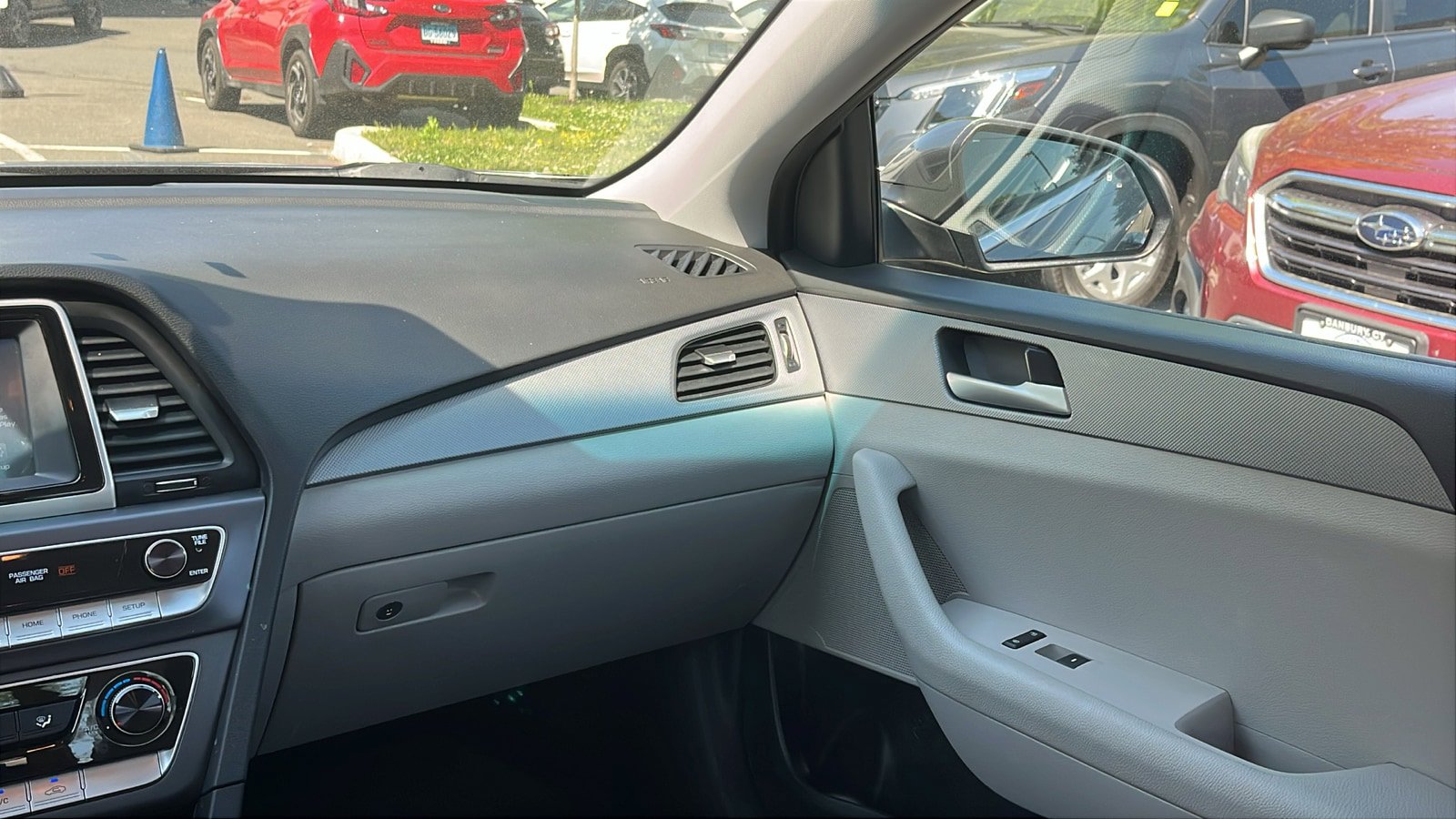Used 2018 Hyundai Sonata SE FWD image 24