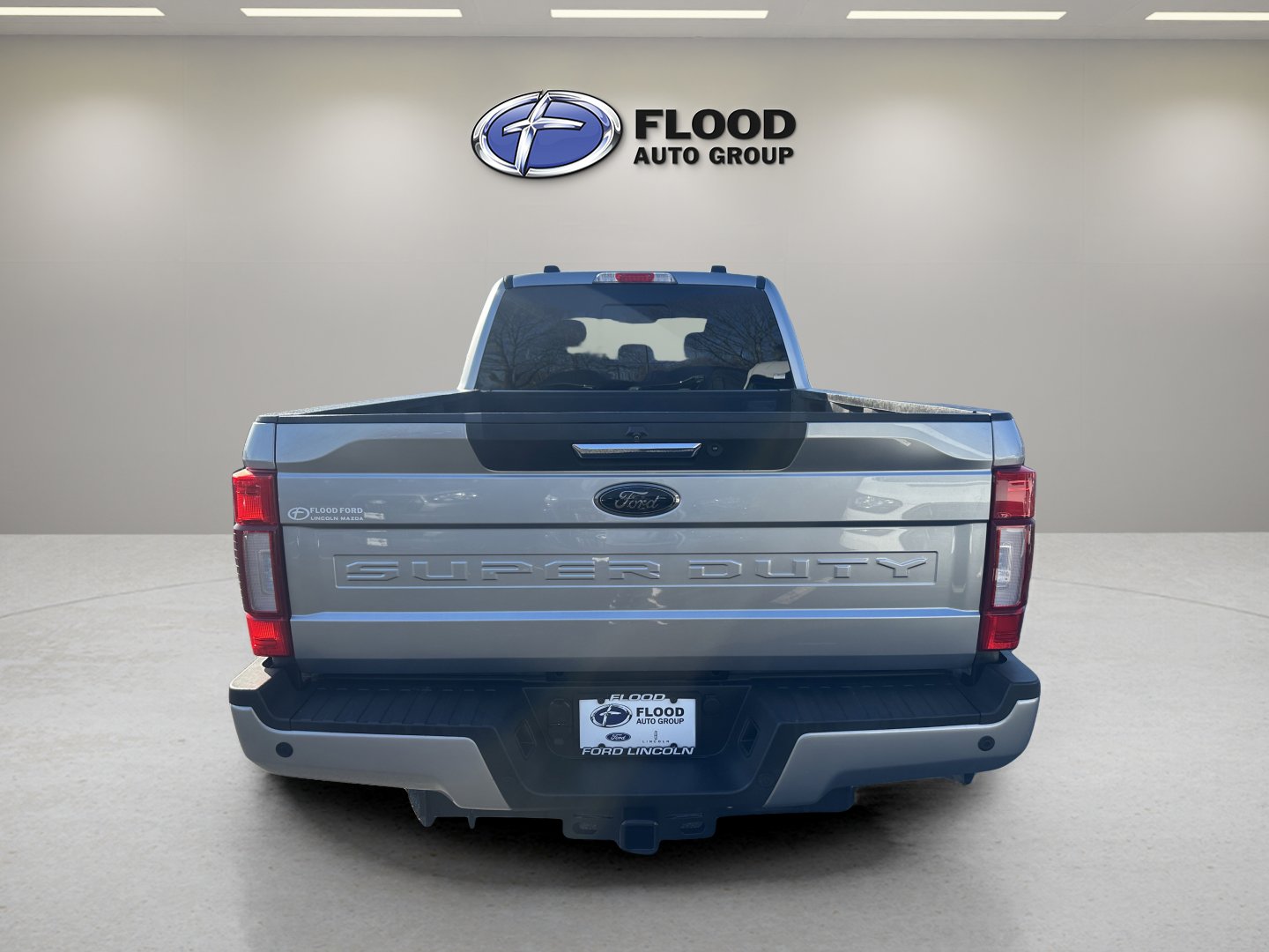 Used 2022 Ford F350 Lariat w/ Black Appearance Package AWD/4WD image 6