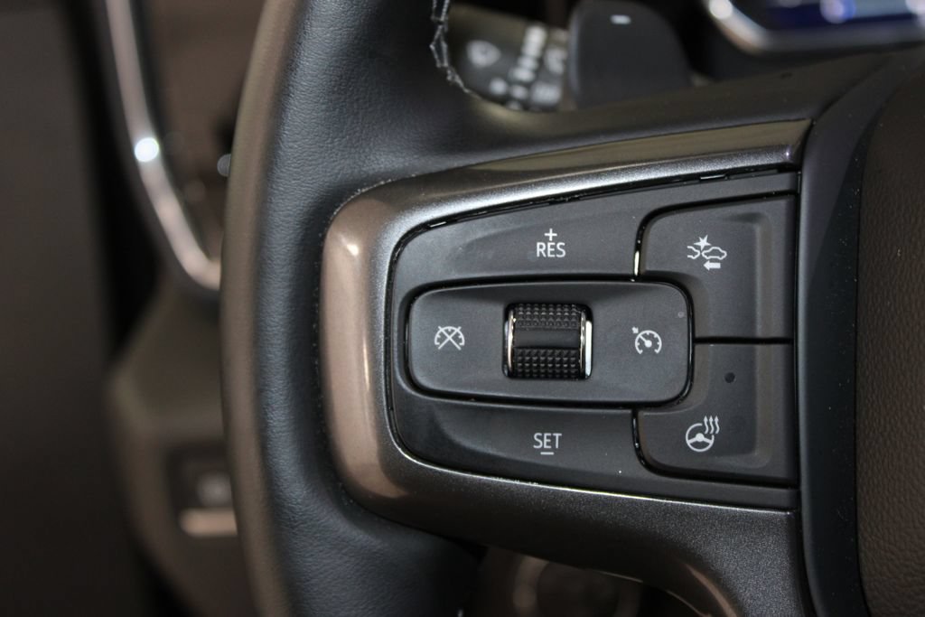 Used 2025 Chevrolet Silverado 1500 High Country AWD/4WD image 39