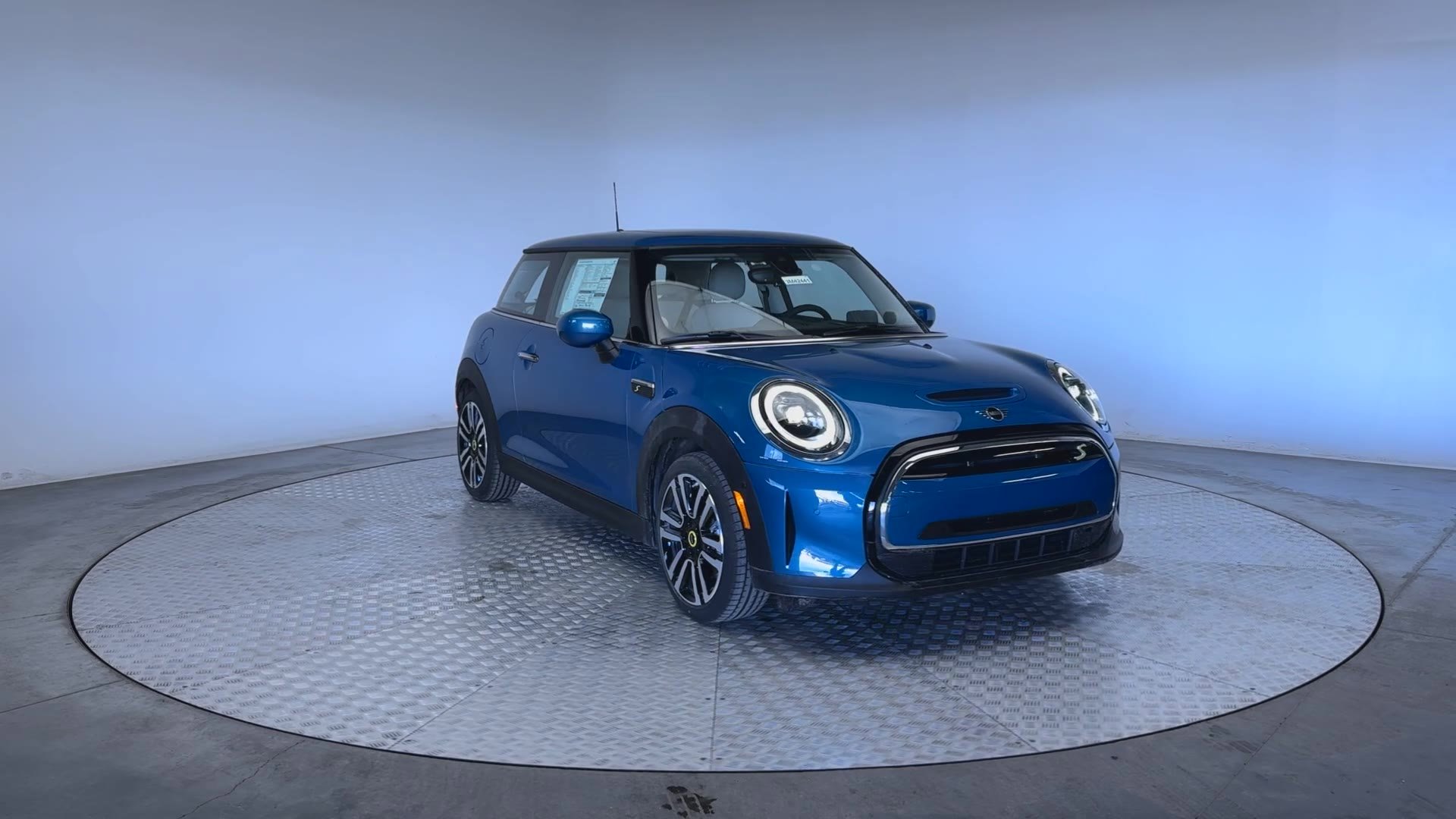Certified 2024 MINI Cooper SE FWD image 2