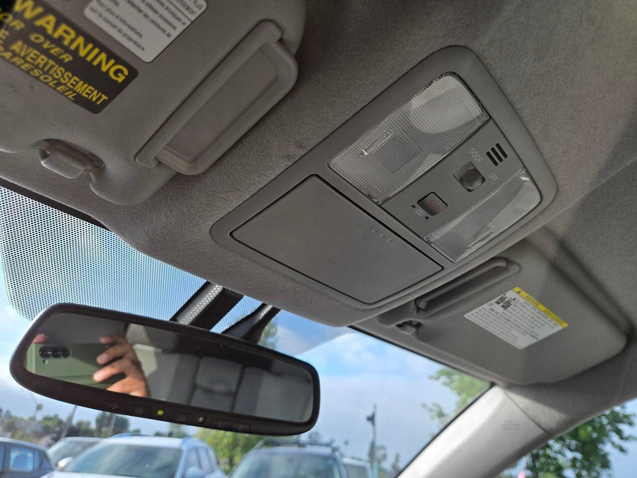 Used 2012 Toyota RAV4 EV image 43