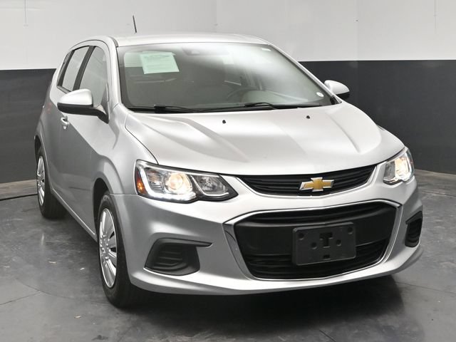Used 2020 Chevrolet Sonic LT FWD image 2