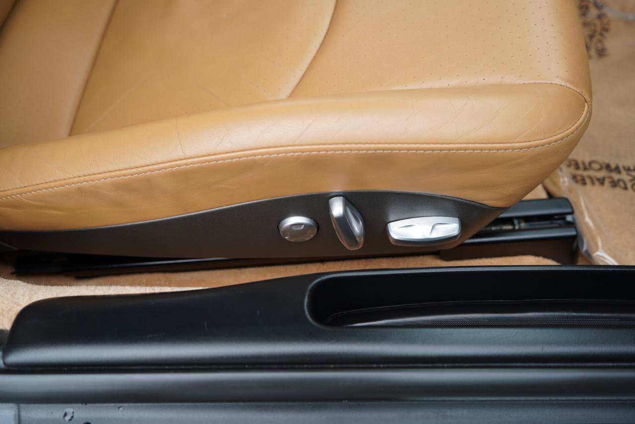 Used 2005 Porsche 911 Carrera image 63