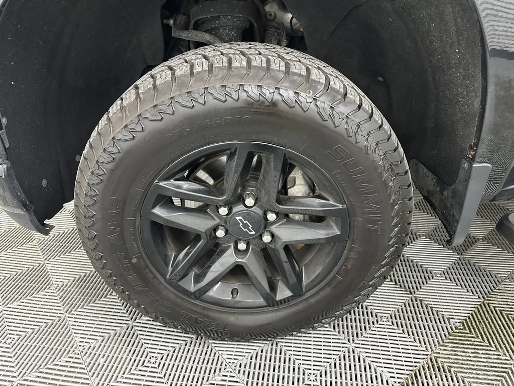 Used 2021 Chevrolet Silverado 1500 LT Trail Boss w/ Bed Protection Package AWD/4WD image 12
